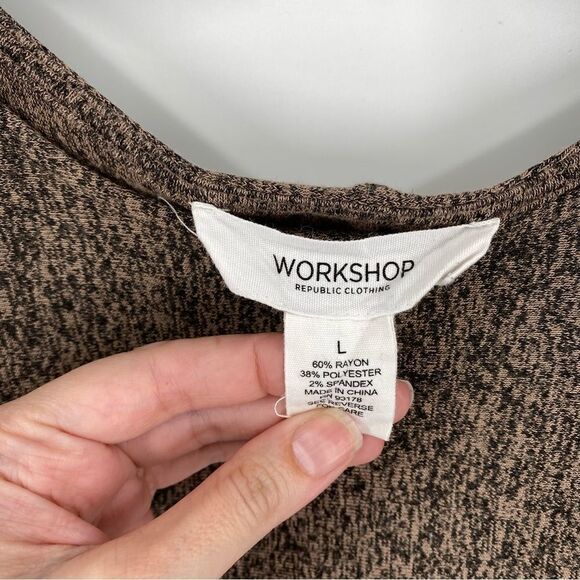 Workshop Women’s Brown Round Neck 3/4 Sleeve Blouse size L - Picture 2 of 3